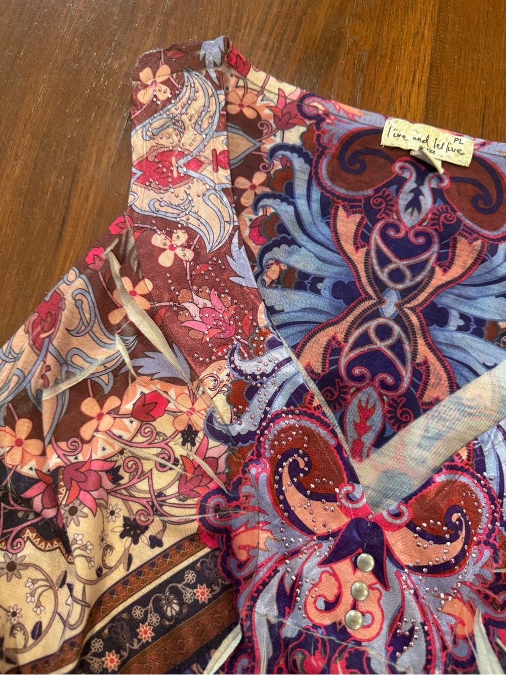 Printed V-Neck Sleeveless Top in Purple and Pink - Picture 5 of 8